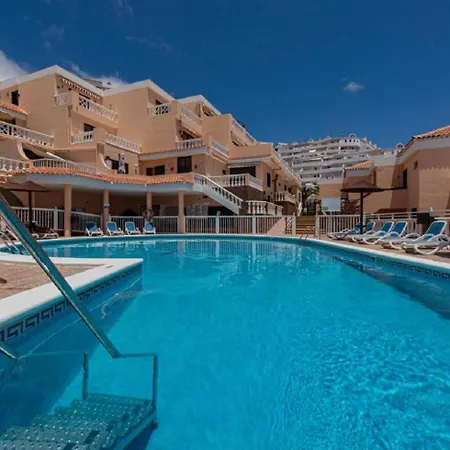 Апартаменты Atlantic View Apartment Costa Adeje Heated Pool *