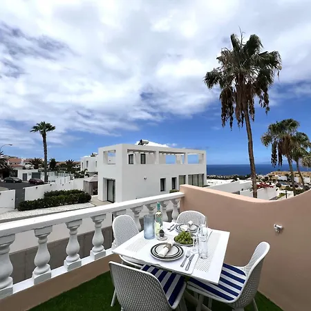 Atlantic View Apartment Costa Adeje Heated Pool Апартаменты *