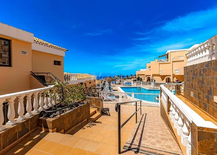 Paulmarie Aquatic Апартаменты Адехе